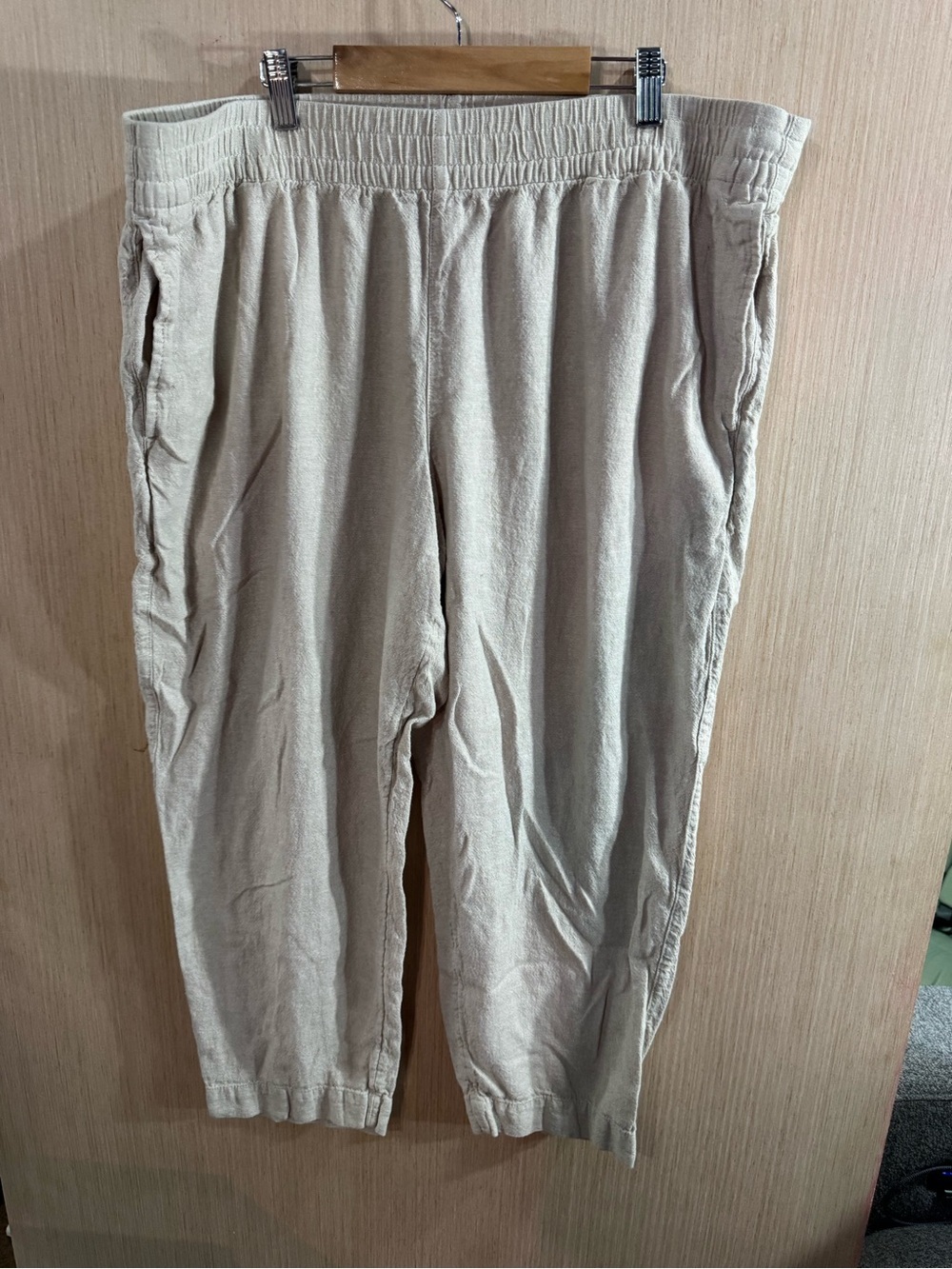 Women’s Old Navy Lightweight Elastic Waist Casual Straight Pants - Cream Size XL